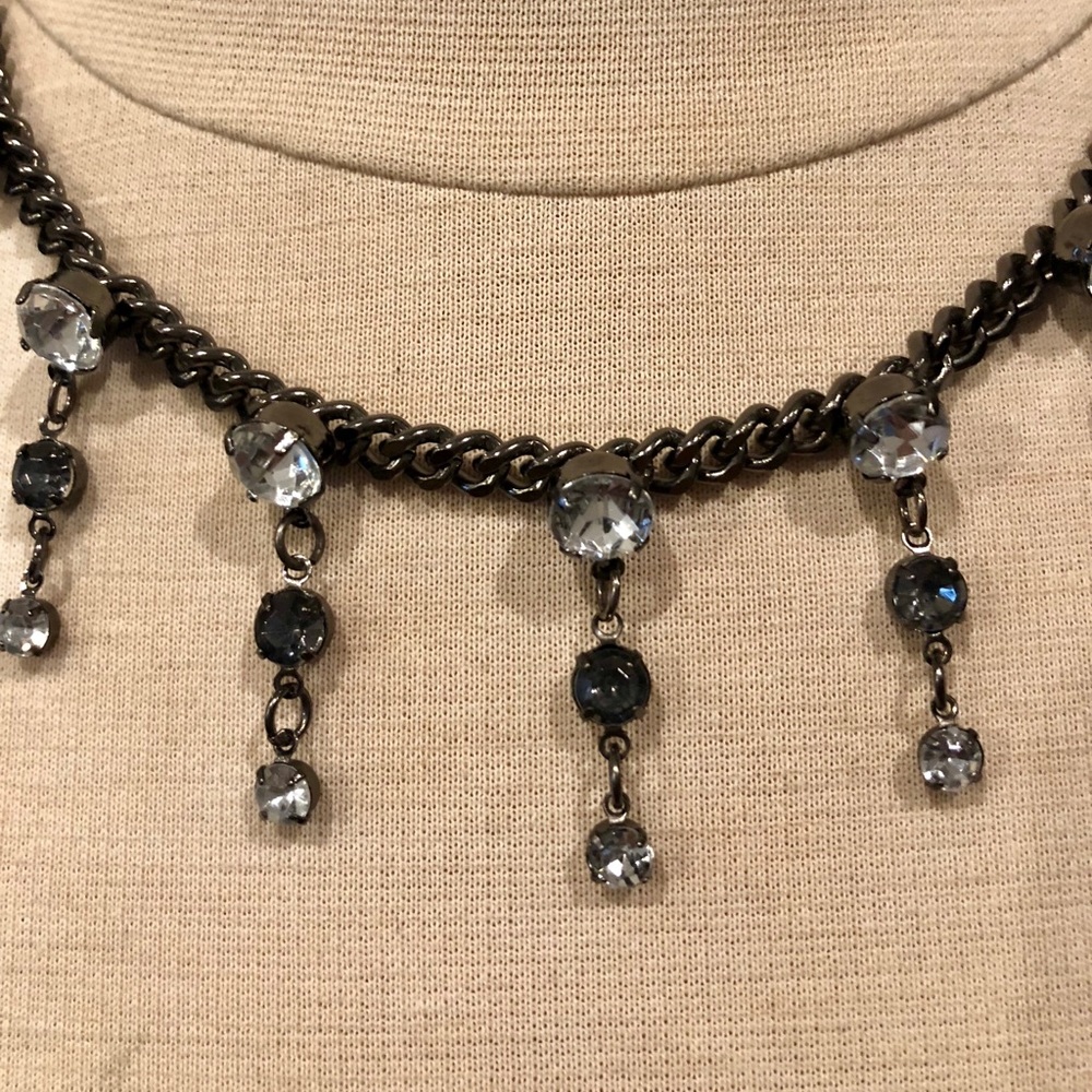 Stunning Gunmetal Triple Drop Necklace! - Picture 2 of 5